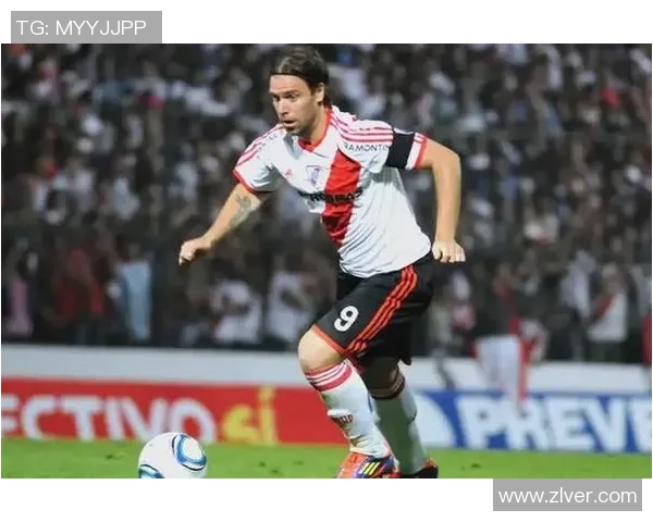 1987年出生足球球星辉煌时刻与绿茵场上的巅峰传奇